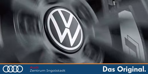 Original VW Nabenkappen Set für LM-Felge, dynamisch, mit stehendem Logo im Fahrbetrieb, neues VW Logo 000071213D